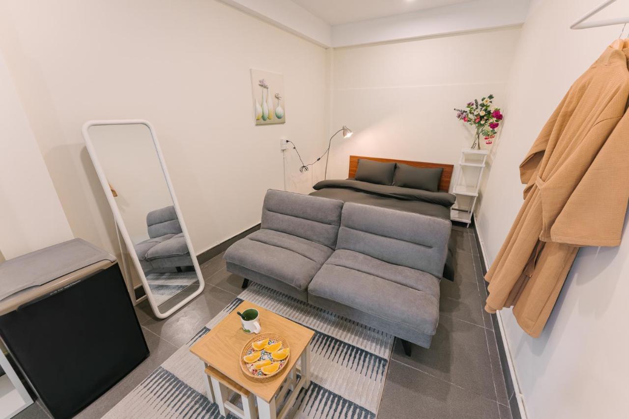 Delapong Homestay - 50M To Hoan Kiem Lake Hanoi Eksteriør bilde